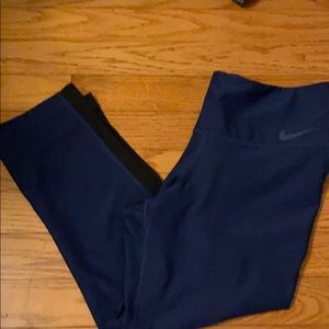 In EUC Nike Leggings